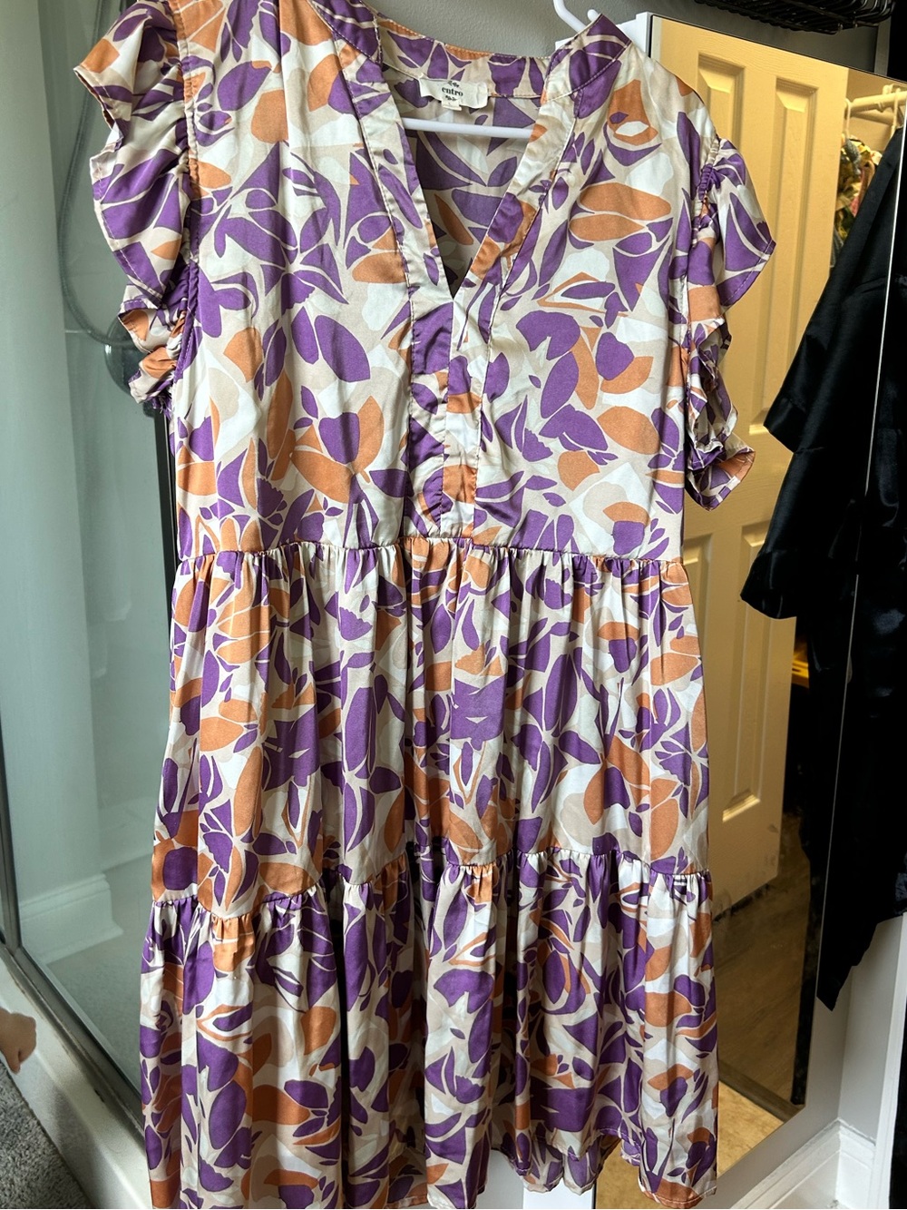 entro Purple & Orange Leaf Print V-Neck Dress - Picture 2 of 4